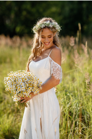 romantické celokrajkové svatební šaty