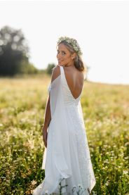 Svatební šaty Vesna – romantický detail