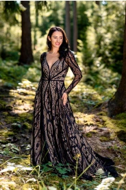 Svatební šaty Noir Aliya – detail střihu