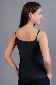 Tílkový saténový top - černý – detail modelu