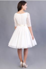 Celokrajkové svatební šaty ADELE s rukávy – zadní pohled