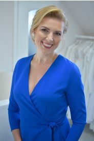 Zavinovací business šaty – zadní pohled