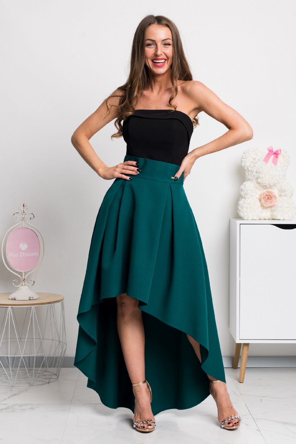 Smaragdová asymetrická sukňa (Velikost L)