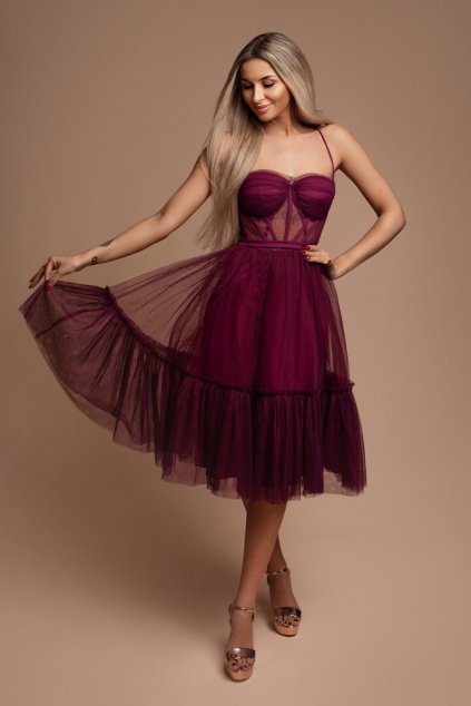 Purpurové tylové midi šaty (Velikost L)