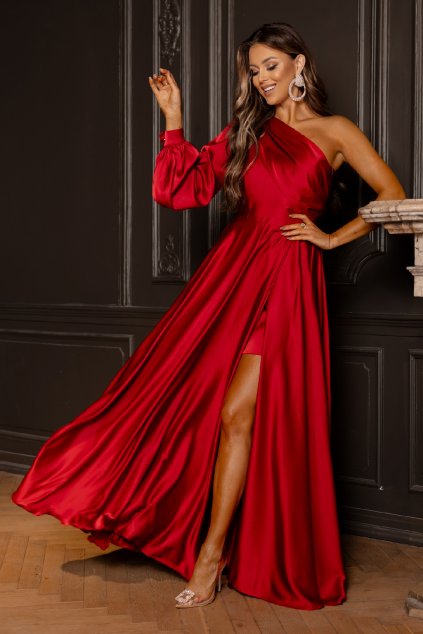 Červené saténové šaty s jednym rukávom (Méret L)