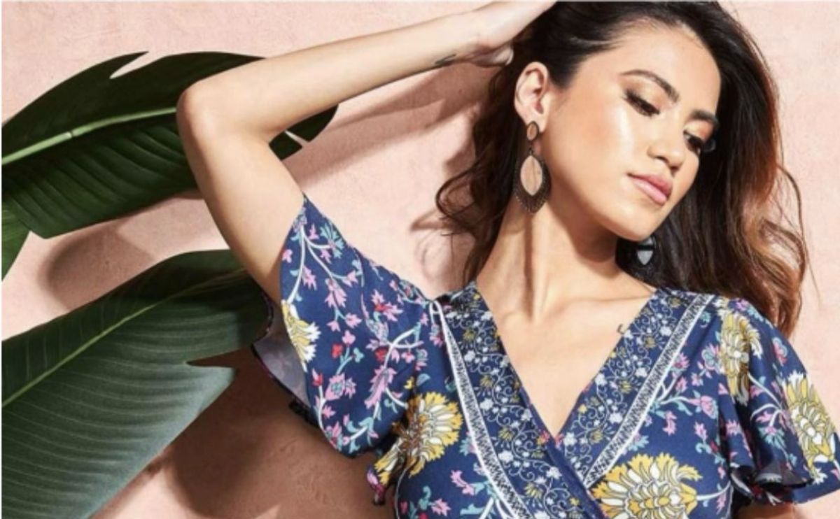 Všetky podoby zavinovacích šiat