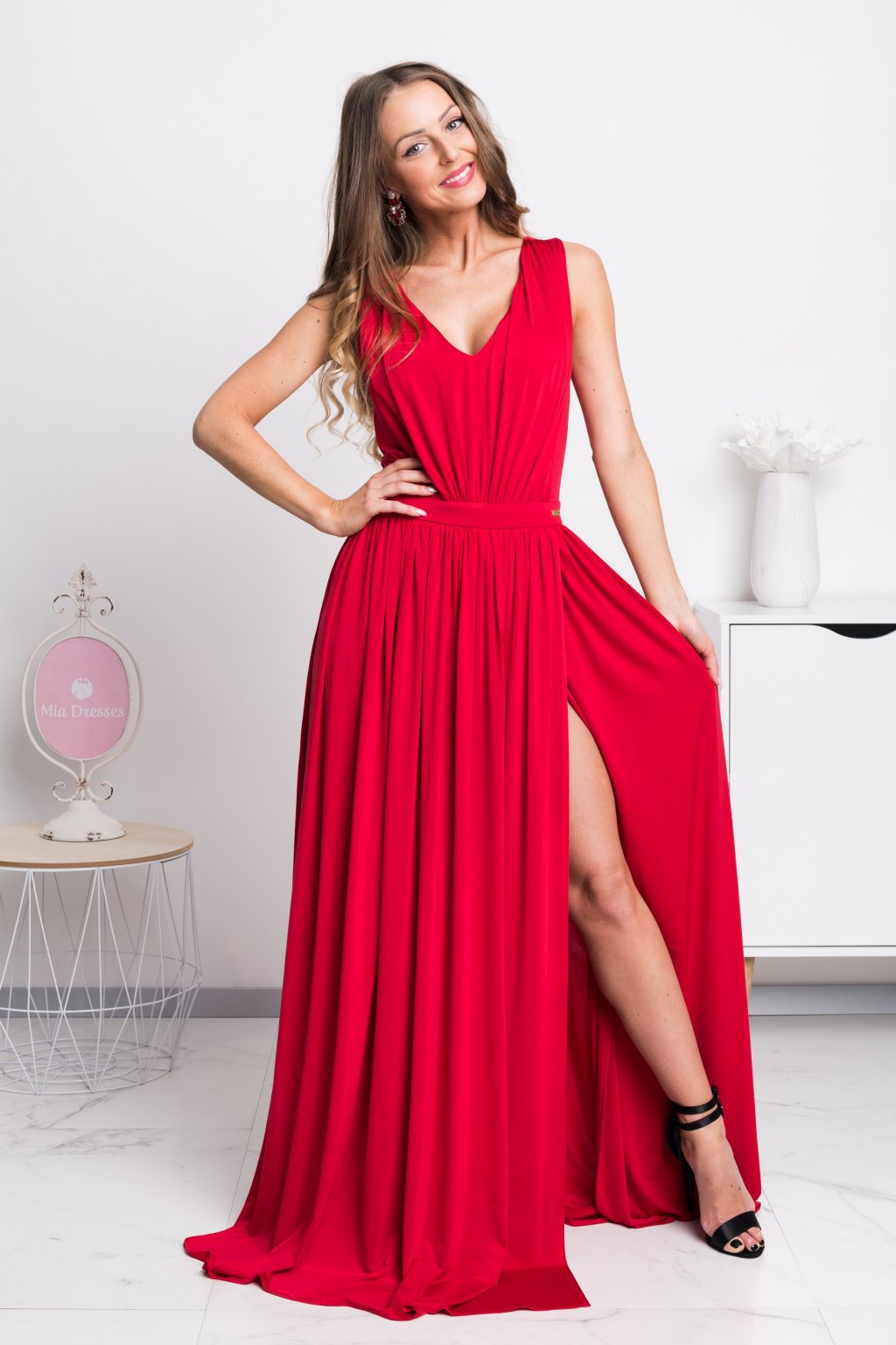Červené spoločenské šaty s rozparkom - Mia Dresses
