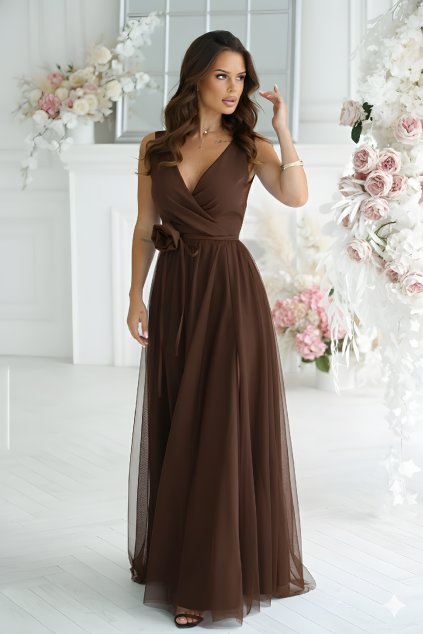 Hnedé spoločenské šaty s tylovou sukňou