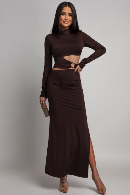Hnedé priliehavé šaty s výrezmi