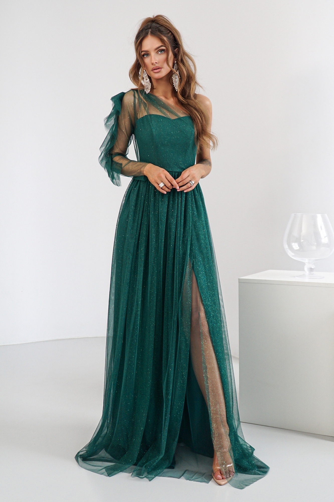 Warsaw Dress Smaragdové tylové trblietavé šaty Veľkosť: XS