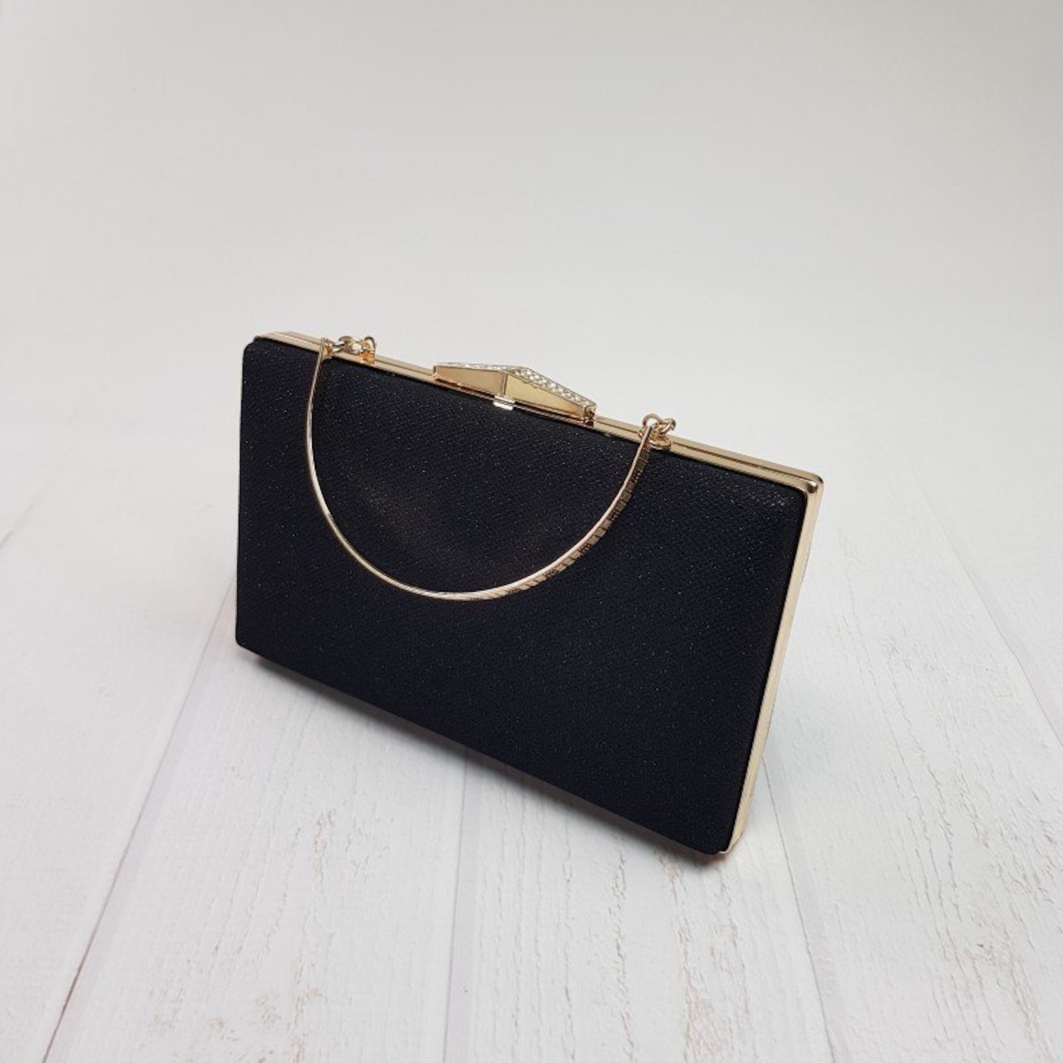 Čierna trblietavá kabelka