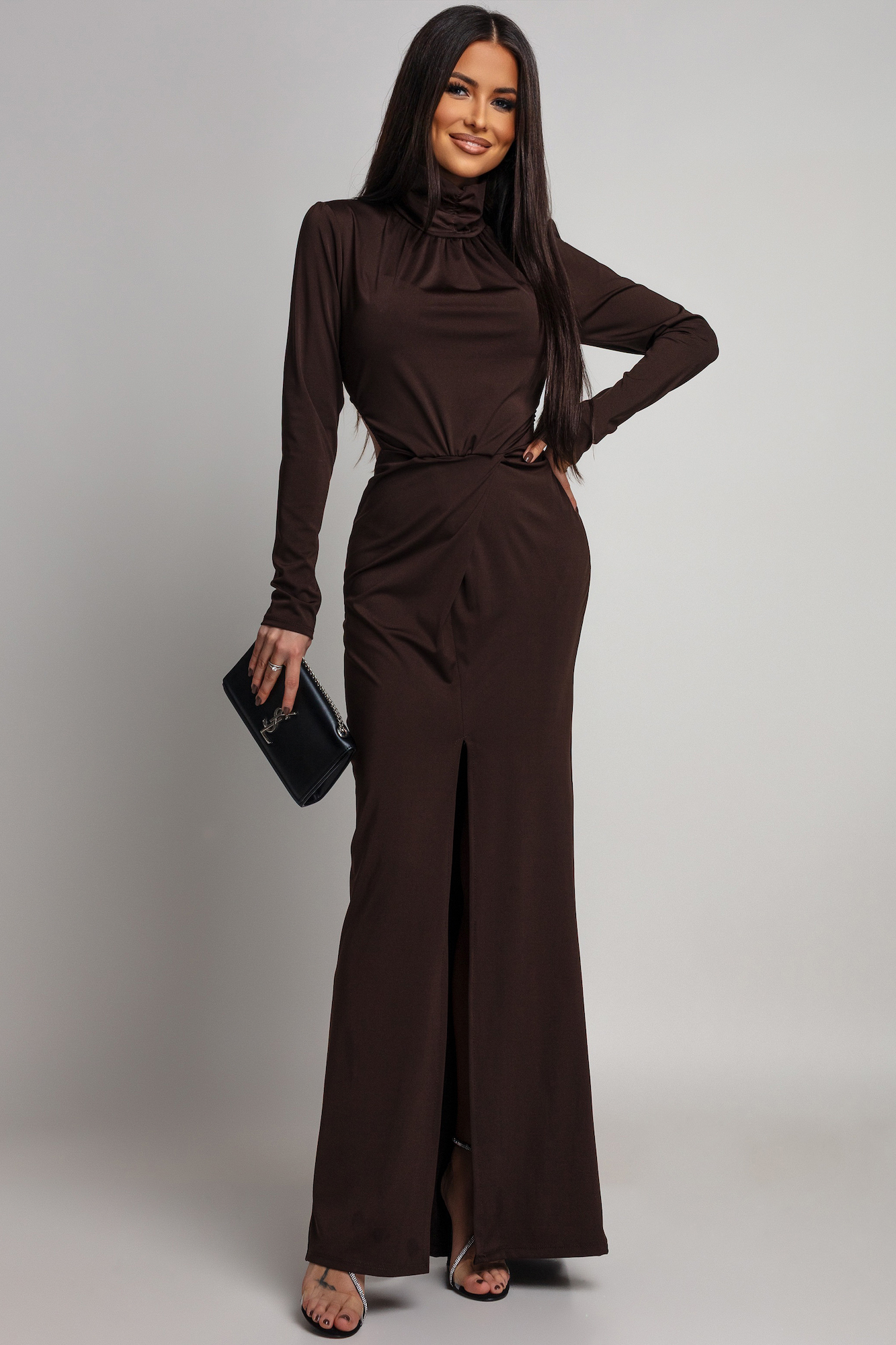 Azzurra Hnedé priliehavé šaty s odhaleným chrbtom Veľkosť: UNI