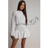 Biele krátke šaty s volánovou sukňou