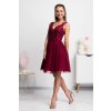 Bordové krátke spoločenské šaty s krajkou