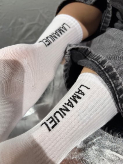 Dámske ponožky EDIT crew - biele  Športové ponožky s kontrastným logom