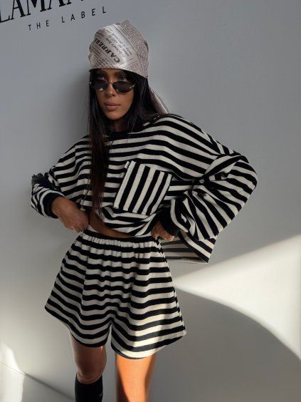 Komplet CORTEZ pásikavý čierno-biely