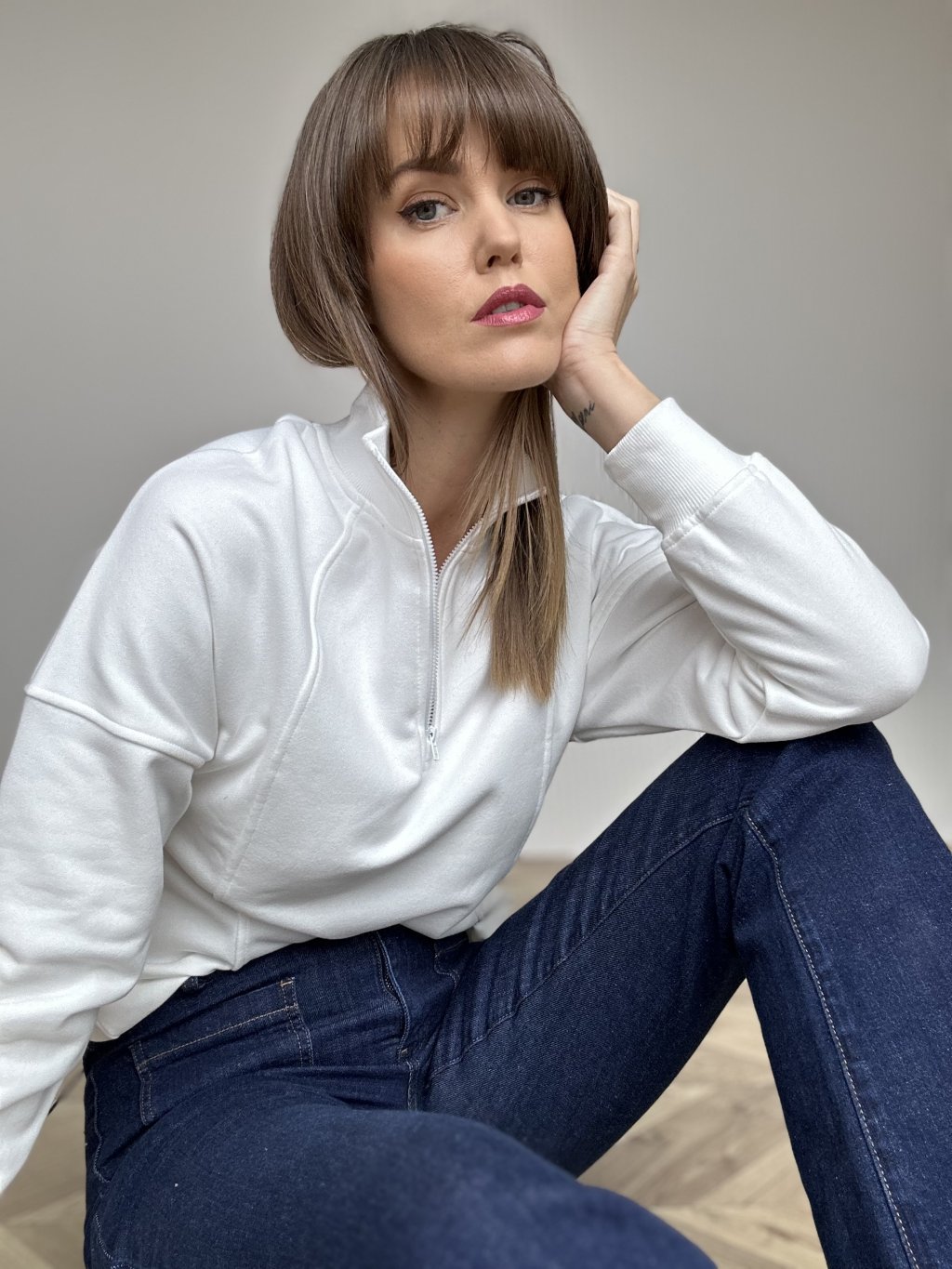 Stand up collar sweatshirt new arrivals
