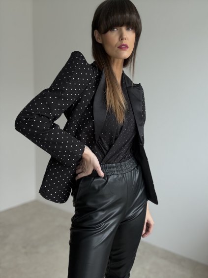 Marynarka z poduszkami