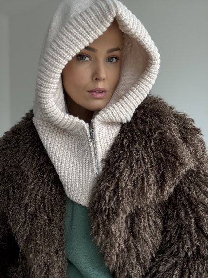 Balaclava with zipper