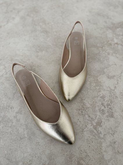 Ballet flats