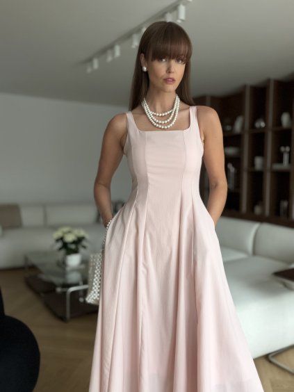 Eleganckie sukienki