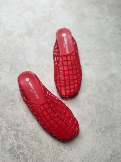 Rubber slippers