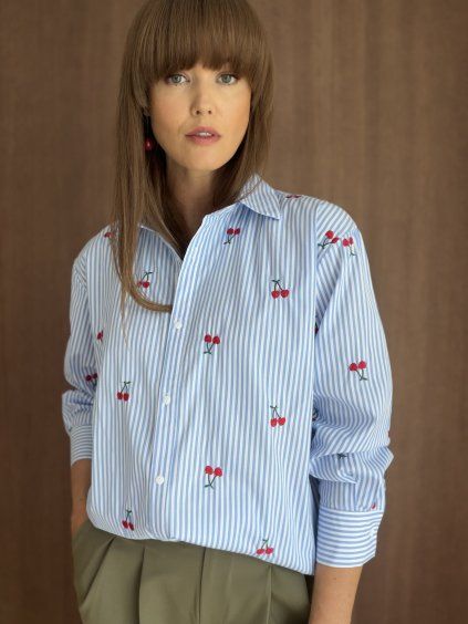 Embroidered shirt
