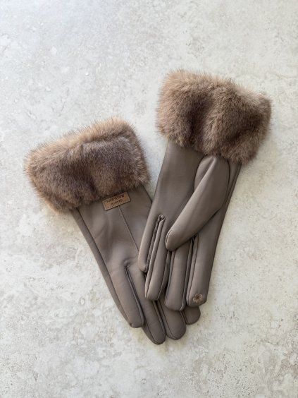 Fur-trimmed gloves