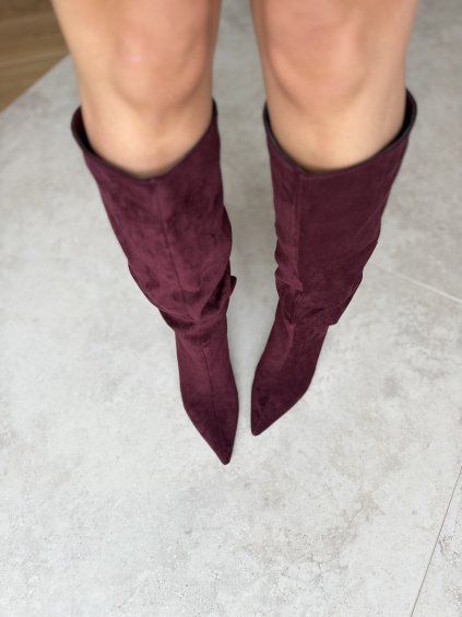 Suede boots