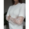 Pullover with lace