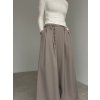 Wide-leg trousers
