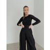 Wide-leg trousers