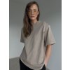 T-shirt with shoulder pads