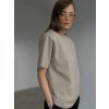 T-shirt with shoulder pads