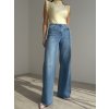 Wide-leg jeans