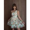 Vyšívané šaty