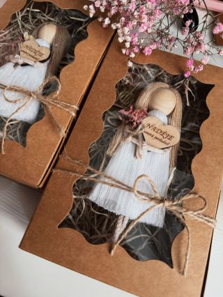 Andělinky NADĚJE 🪽 🫶 Jako dáreček a podpora v nelehkém období 🫶 Nejsi na to sám 🫶 Bude líp #macrame #tipnadarek...