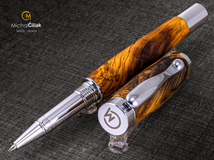 A Drevena pera Michal Ciliak wood design 3297