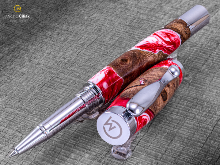 darek pro muze darkove pero s gravirovanim plnici kulickove drevene 1 4221