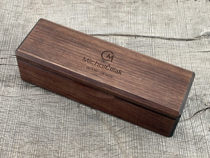 American walnut box