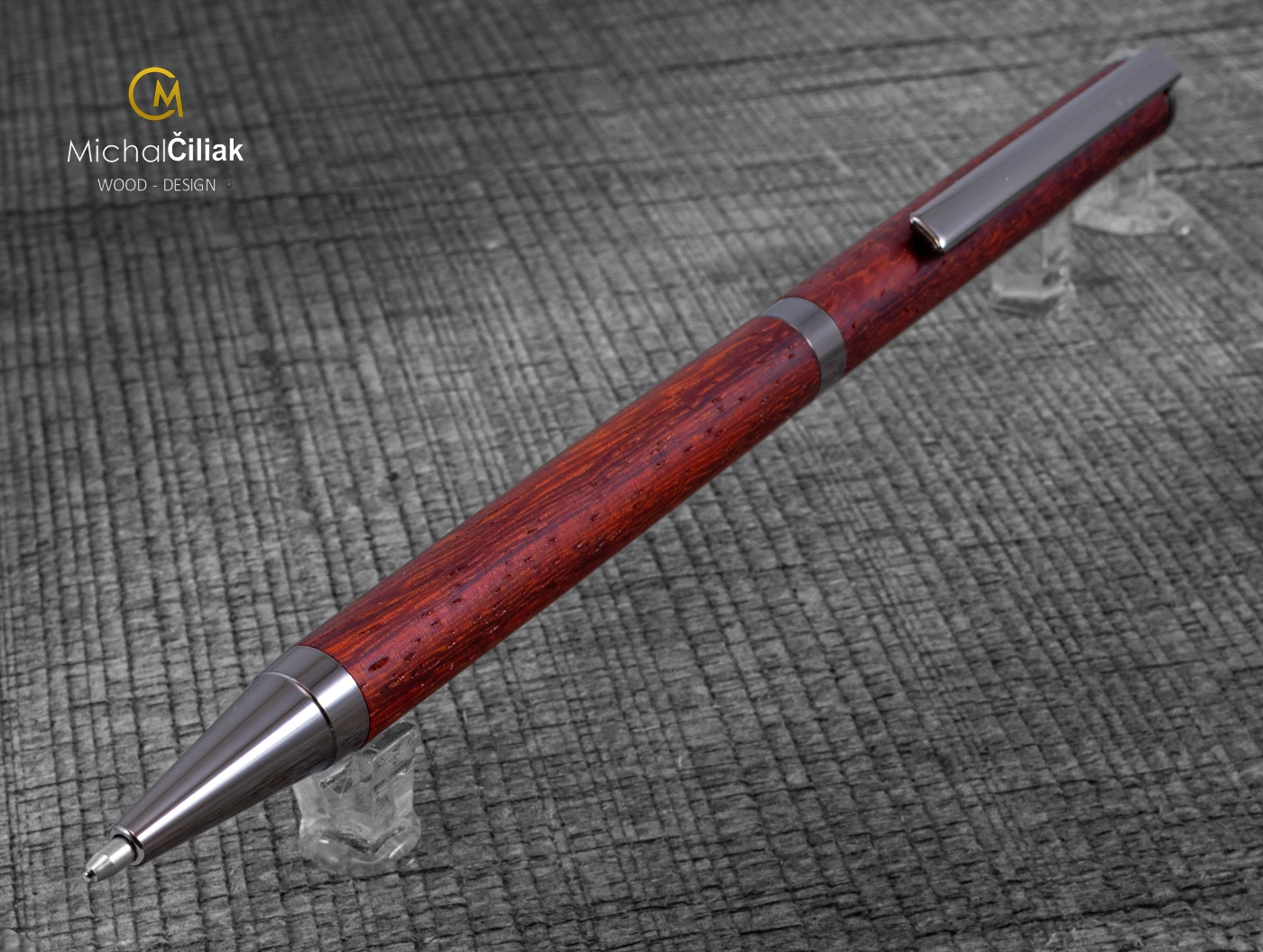 Drevené pero pero Superior Padouk - Slimline gunmetal