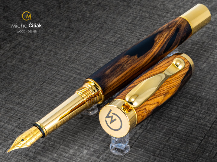 A Drevena pera Michal Ciliak wood design 3302