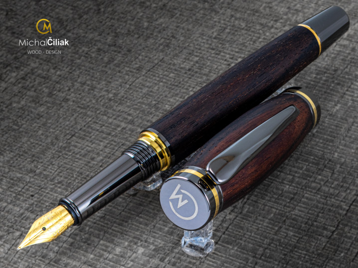 A Drevena pera Michal Ciliak wood design 3305