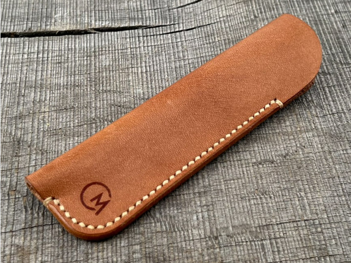 Traditionell hergestelltes, ledernes Etui für Füller – Cognac