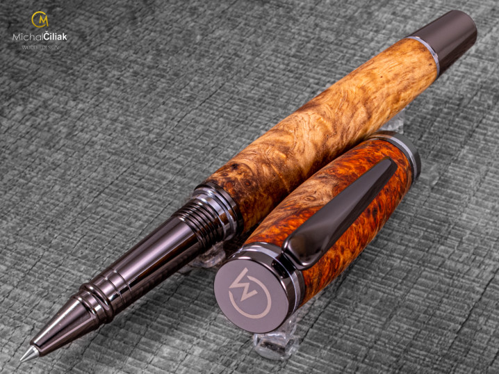 darek pro muze darkove pero s gravirovanim plnici kulickove drevene 1 4180