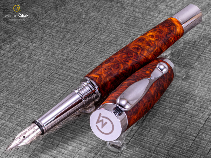 darek pro muze darkove pero s gravirovanim plnici kulickove drevene 1 4185