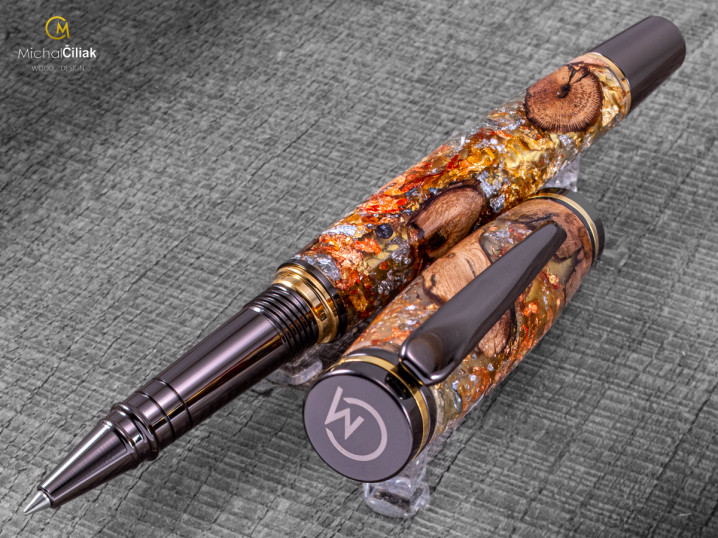 darek pro muze darkove pero s gravirovanim plnici kulickove drevene 1 4213