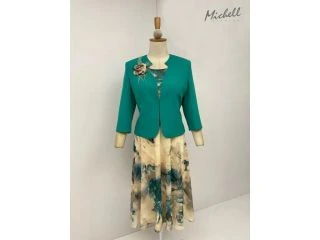 ✨ Novinka, ktorá očarí na prvý pohľad ✨ Objavte novú kolekciu dámskych kostýmov, ktoré spájajú sofistikovaný štýl,...