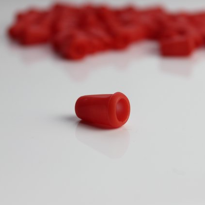 koncovka šňůrky červená (1)