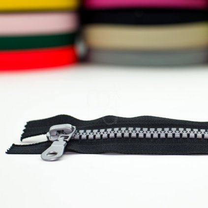 zip kostěný nedělitelný No10 16cm - černý